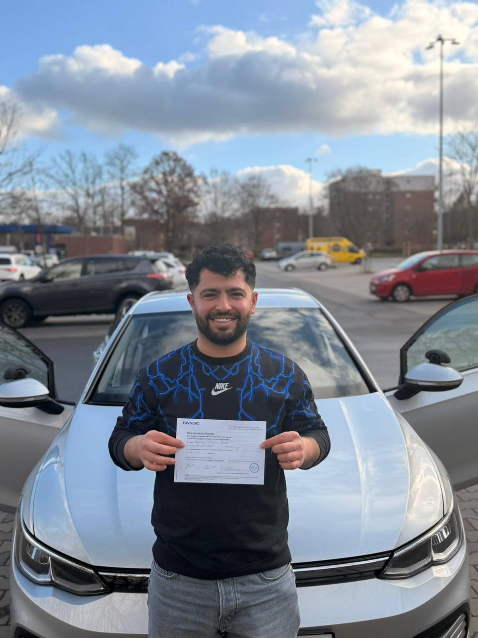 Absolvent Fahrschule Sana