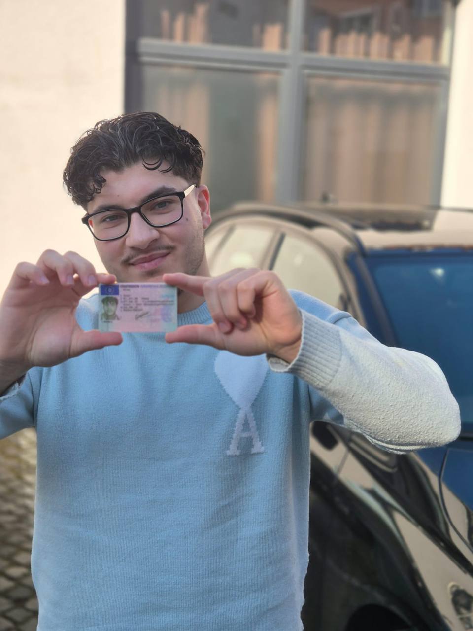 Absolvent Fahrschule Sana